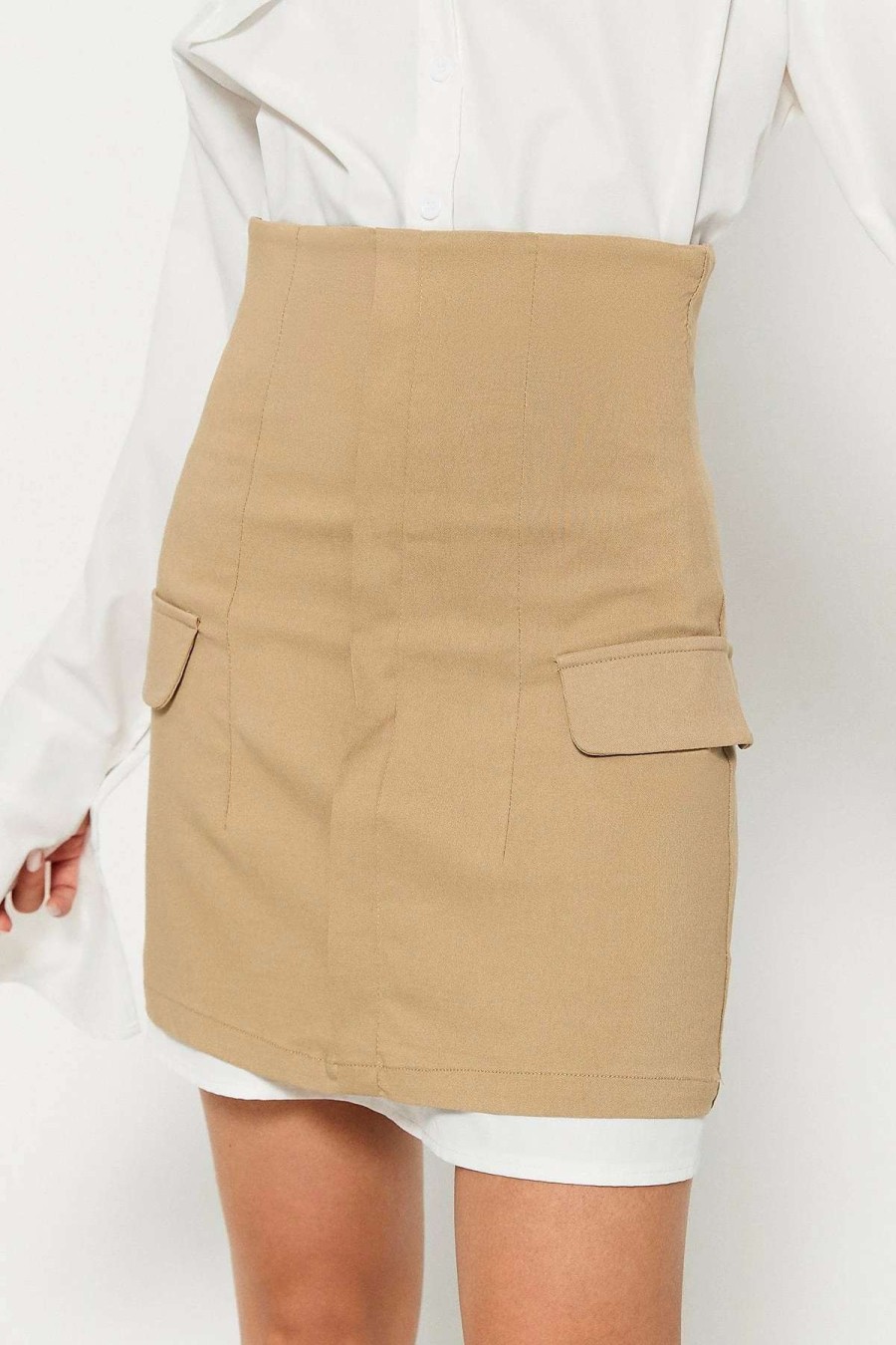 Skirts * | Solado High Waist Pocket Patched Solid Mini Skirt