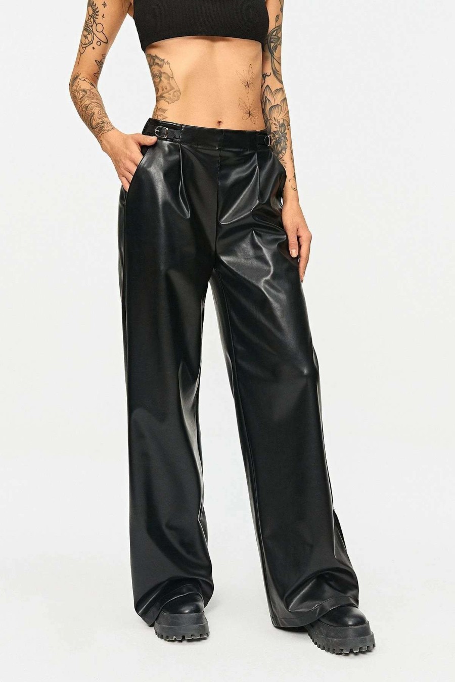 Pants * | Solado Low Waist Buckled Detail Draped Pu Leather Pants Black